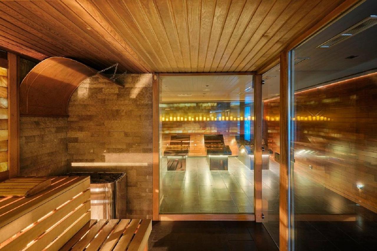 Hotel Emirates ソフィア エクステリア 写真